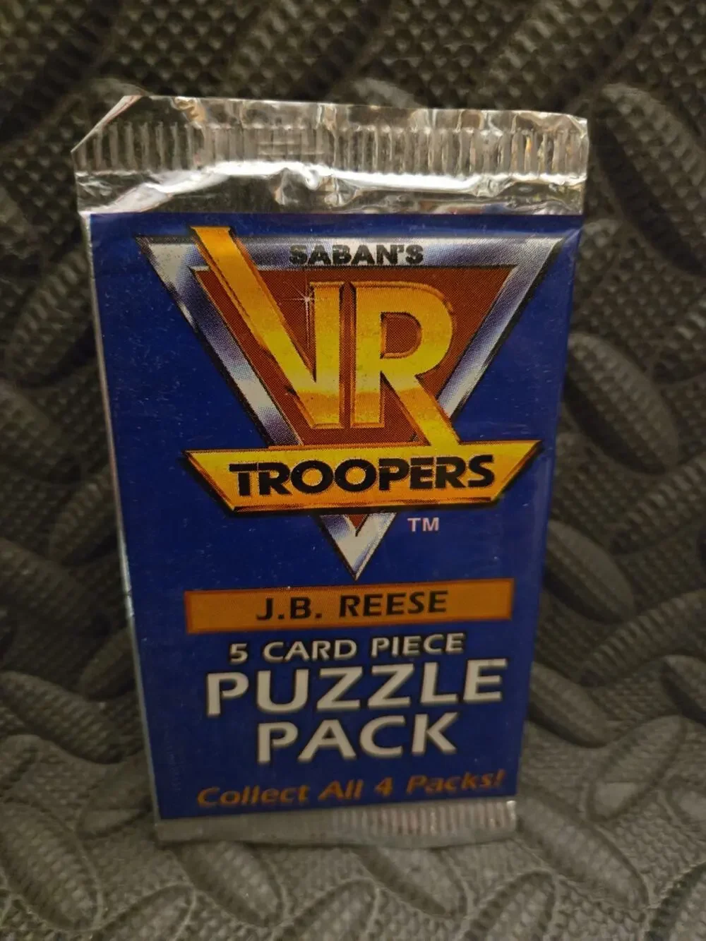 VR Troopers Trading Cards Puzzle Pack Sealed J.B. Reese 5 Card Piece